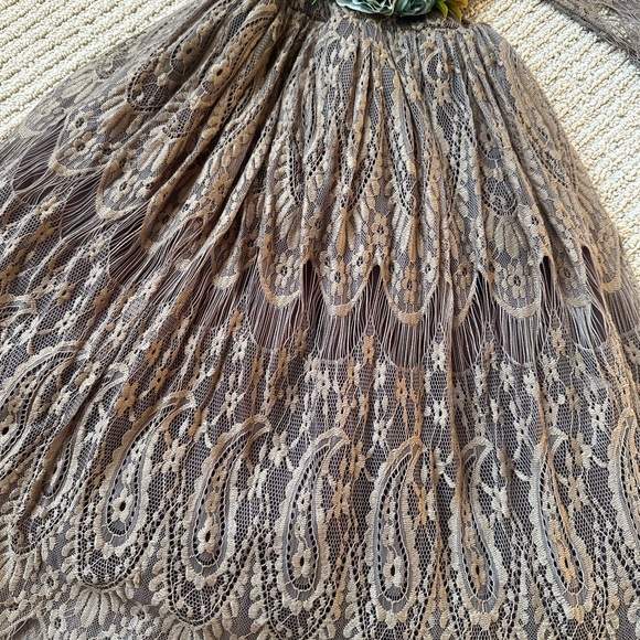 Elegant Gray Kids Formal Dress - Picture 4 of 6